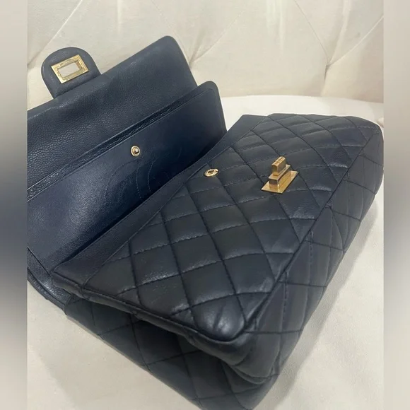 Chanel Double Flap Calfskin Reissue 2.55 Medium Bag - Picture 6 of 12